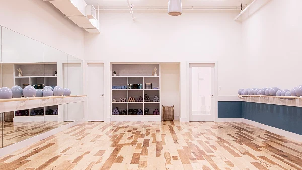 Duo Cafe Lighting Layout